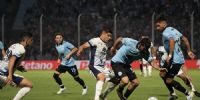 BELGRANO no le encontró nunca la vuelta al partido y cayó merecidamente; el DT Real se fue silbado y con pedido de renuncia. 