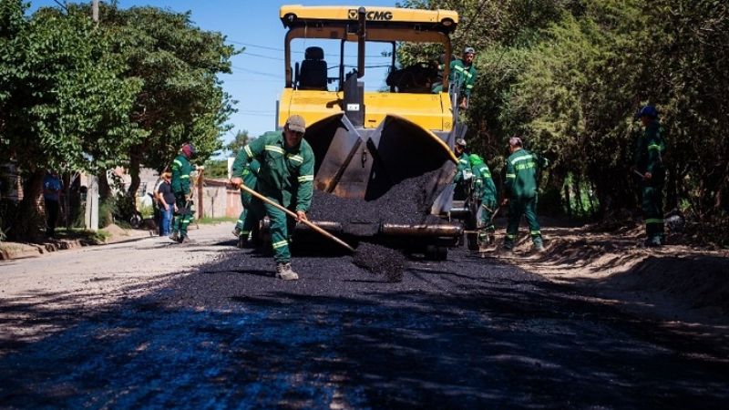 Avanza plan de asfaltado en Valle Viejo
