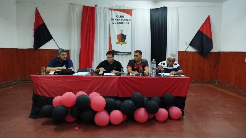 8va. de la “A” y 7ma. de la “B”, en Las Chacras