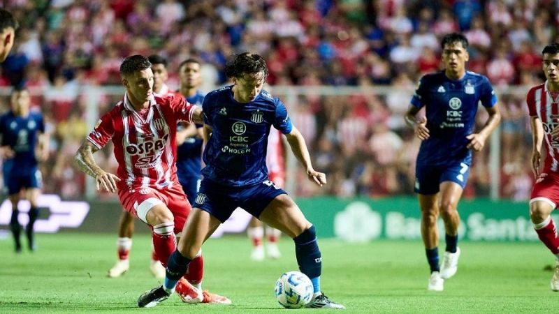 Triunfazo de Talleres, que está a 3 de Vélez