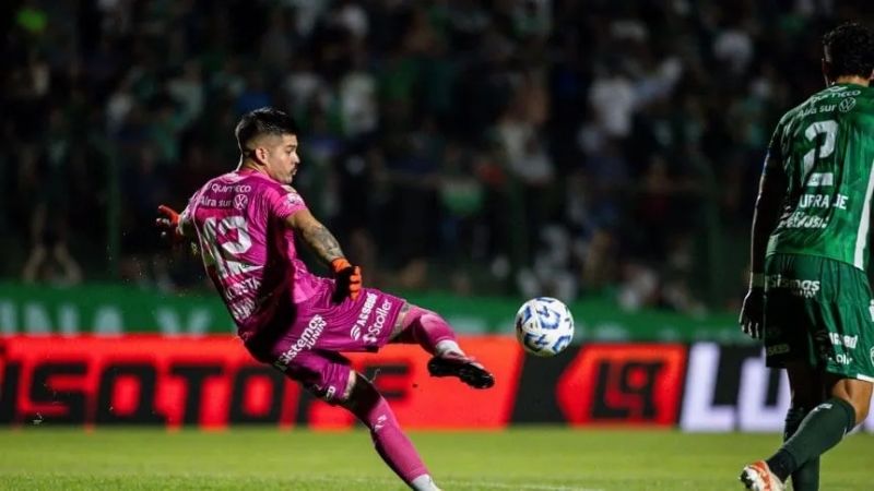 Triunfazo de Talleres, que está a 3 de Vélez