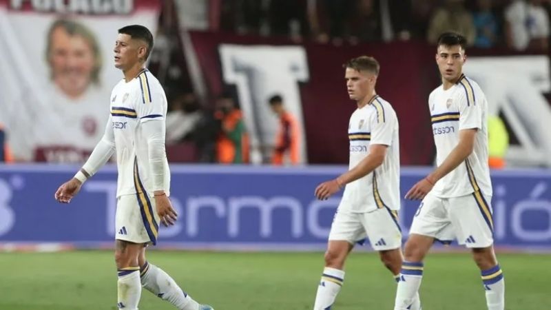 Boca sigue sin levantar cabeza; cayó con Lanús