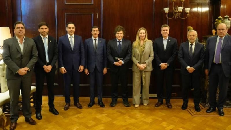 Milei les transmitió voluntad política a los gobernadores de la UCR