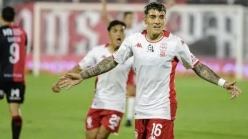 El “Globo” subió hasta la cima, junto a Vélez