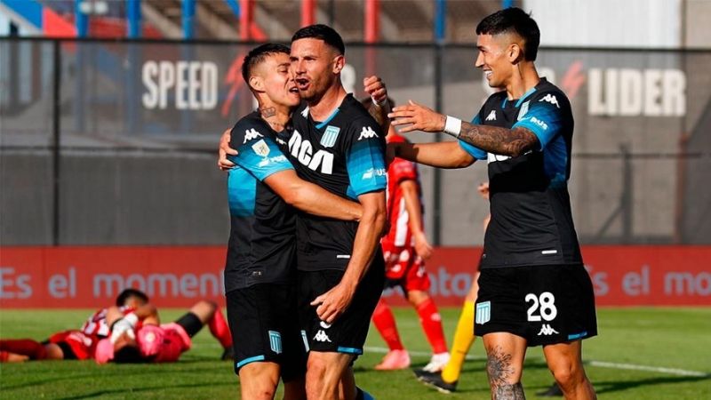 Racing venció a Barracas y quedó 3ro.