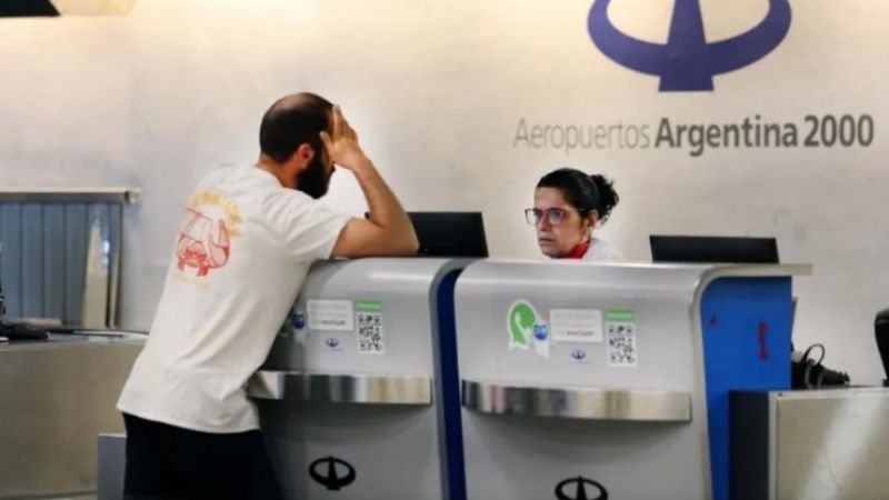 El Gobierno denunciará al gremio aeronáutico APA por "el secuestro de pasajeros"