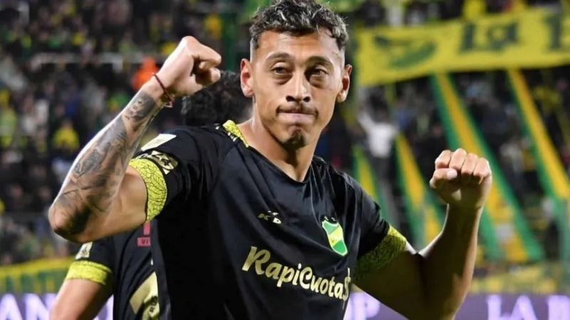 Talleres perdió con Lanús, y se fue silbado