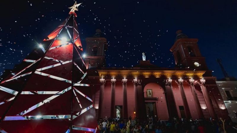 La Capital invita a encender juntos el espíritu de la navidad con un espectáculo único