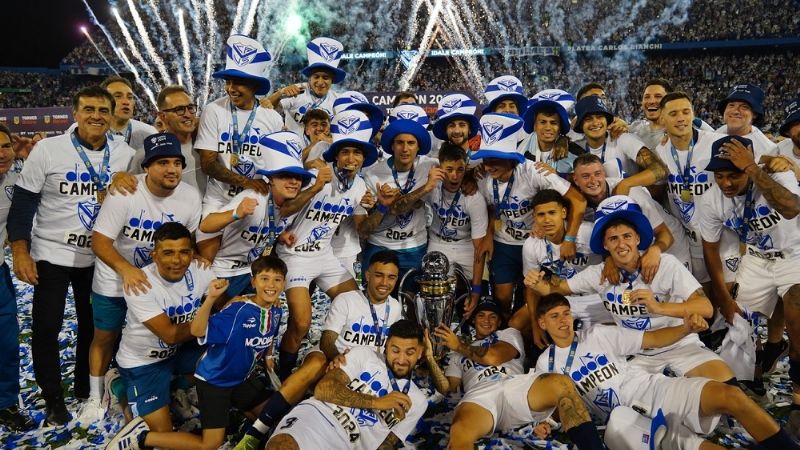 Vélez cerró 36 años de hegemonía de “los grandes”