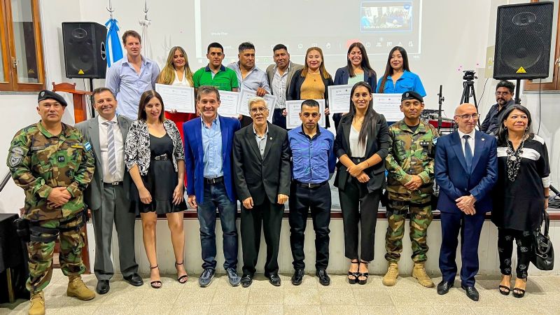 Fiambalá celebra a sus primeros diplomados en actividades sustentables de Alta Montaña