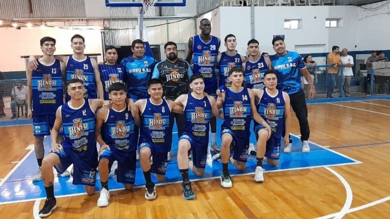 Red Star venció a Hindú y manda la serie final