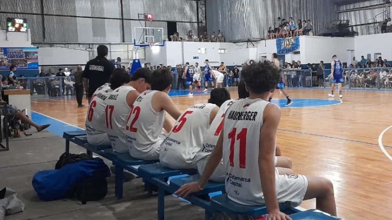 Red Star venció a Hindú y manda la serie final