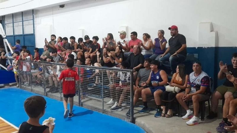 Red Star venció a Hindú y manda la serie final