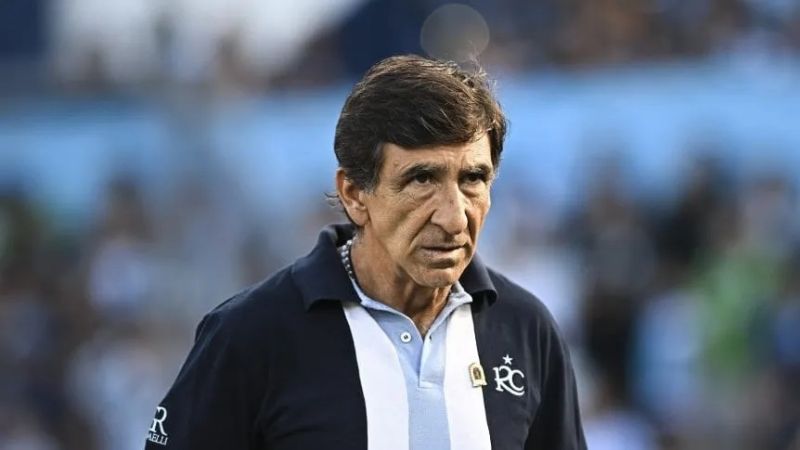Sin acuerdo en Racing, Costas suena en Santos