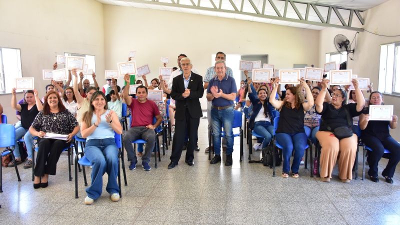 60 nuevos certificados en Chumbicha: un paso más hacia el desarrollo de oficios