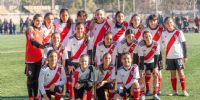 INTEGRANDO el equipo Sub12 de River, Uma Gómez termino este año la escuela primaria, en la mimsa entidad de Núñez.