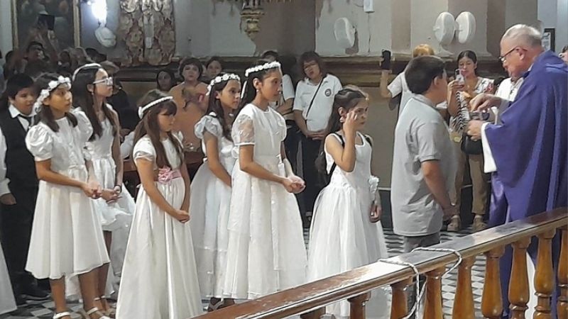 Niños de la Catequesis se consagraron a la Virgen