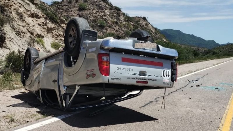 Volcó una camioneta en La Cebila