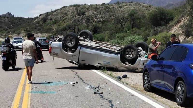 Volcó una camioneta en La Cebila