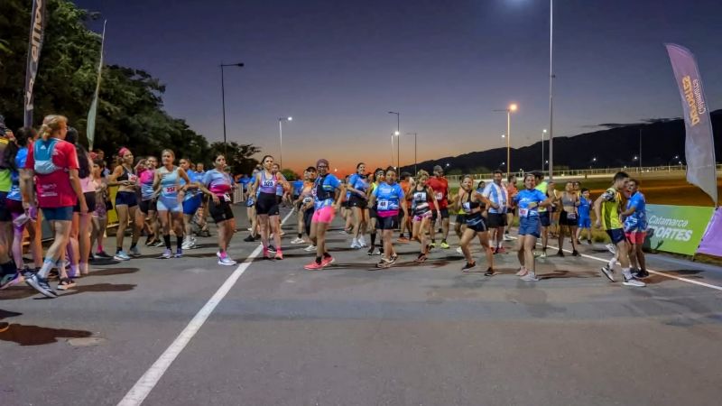 Se realizó la Capital Corre Nocturna en Valle Chico