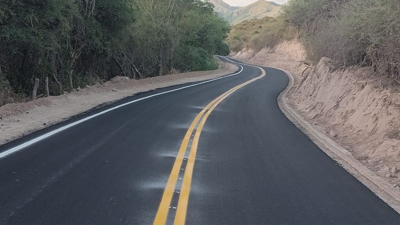Pavimentación a Potrero en su tramo final y se avanzará con un plan de asfaltado