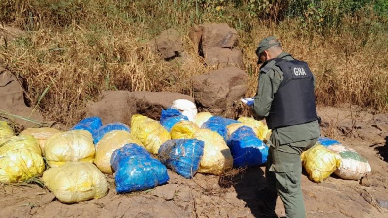Golpe al narcotráfico: Gendarmería secuestra 294 kilos de marihuana