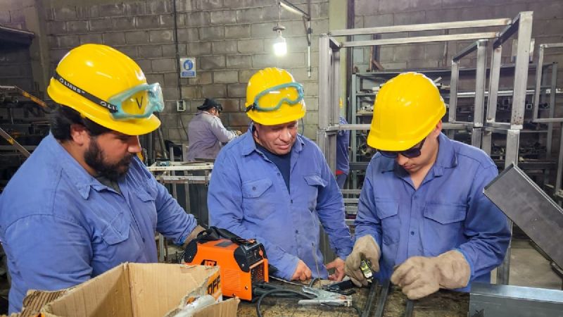 Oportunidades laborales a la vista: finalizó el curso de Soldador por Arco en Capital y Andalgalá