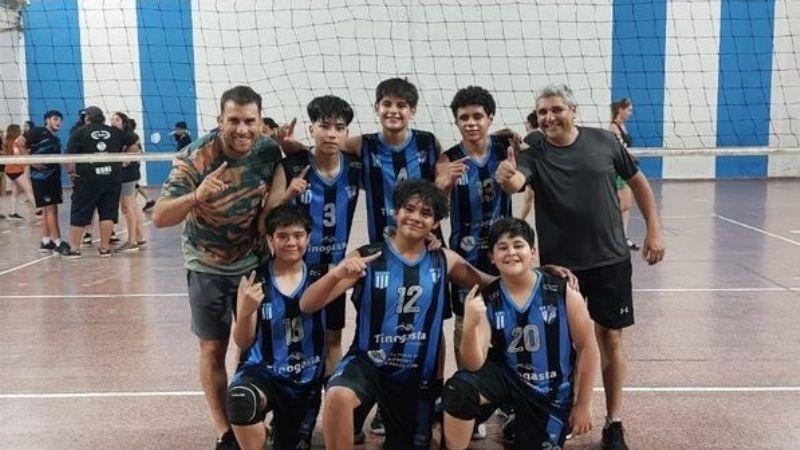 Racing de Tinogasta, campeón Sub 14 Masculino