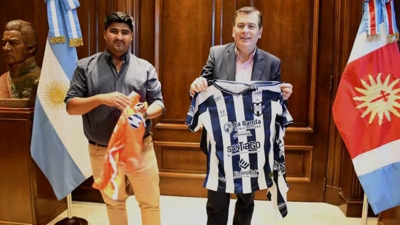 Los ascensos del fútbol santiagueño, en La Nación