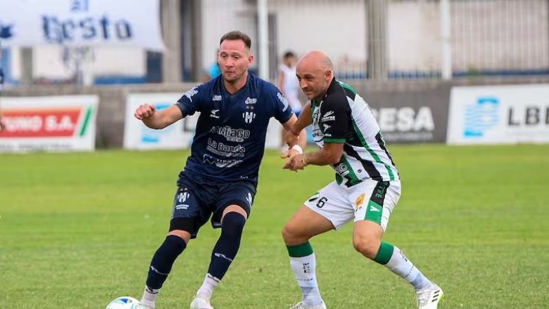 Los ascensos del fútbol santiagueño, en La Nación