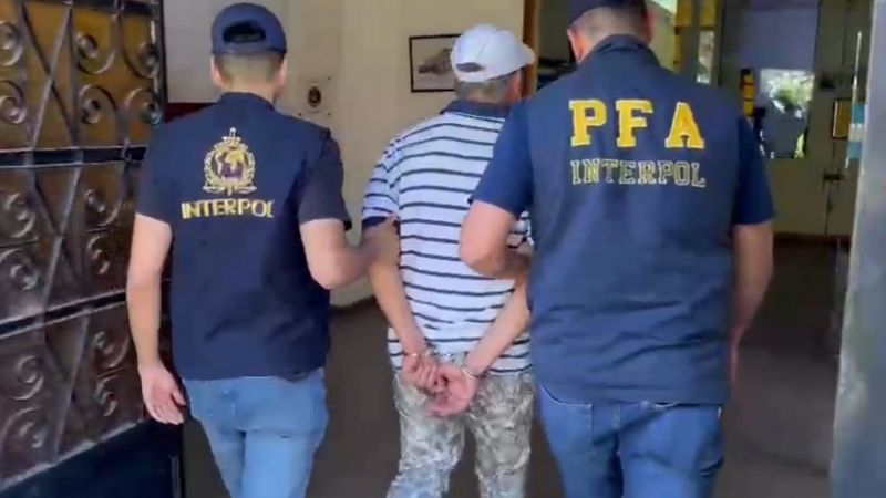 Detuvieron a un Uruguayo por tráfico de drogas en un auto con patente argentina