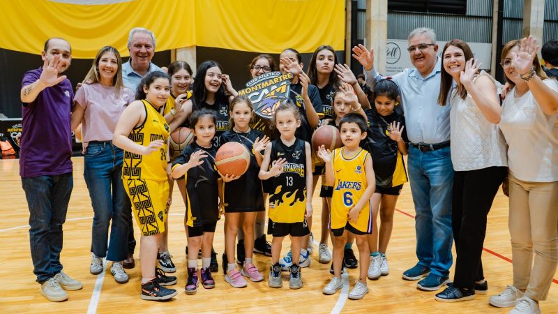 Más infraestructura deportiva: el Club Montmartre inauguró refacciones en su cancha