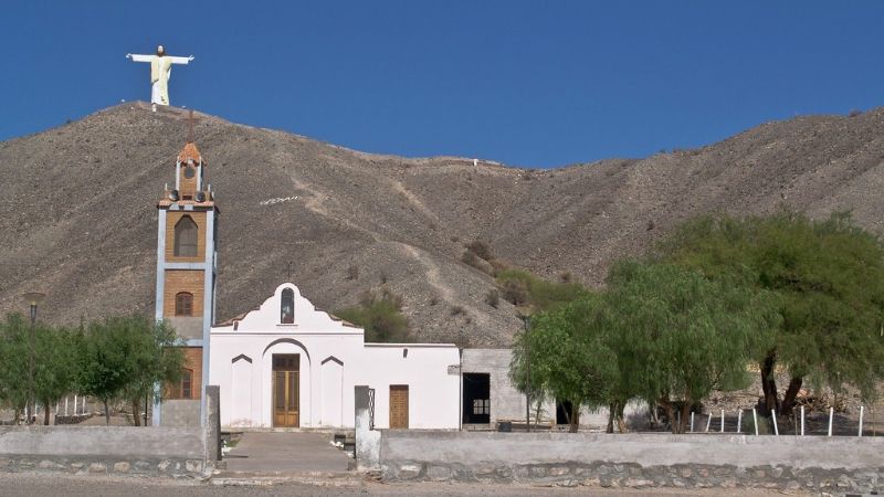 Tragedia en Medanitos: hallan sin vida a un joven y el pueblo busca respuestas