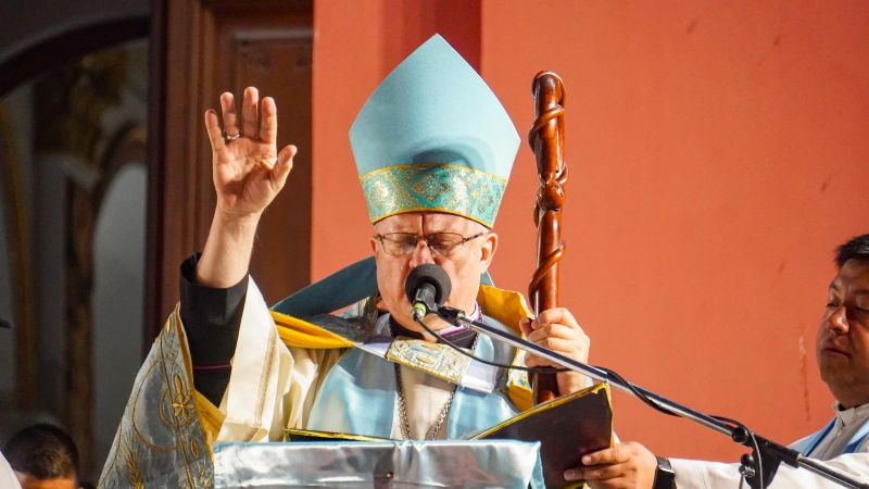 Conmovedora y multitudinaria procesión de la Virgen del Valle