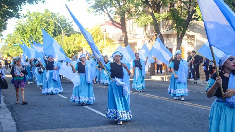 Conmovedora y multitudinaria procesión de la Virgen del Valle
