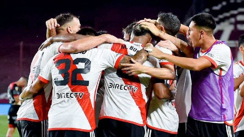 River festejó una trabajosa victoria ante Barracas