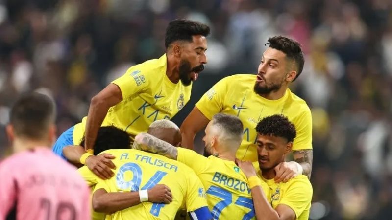 Al Nassr aplastó 6-0 a Inter Miami, en un amistoso