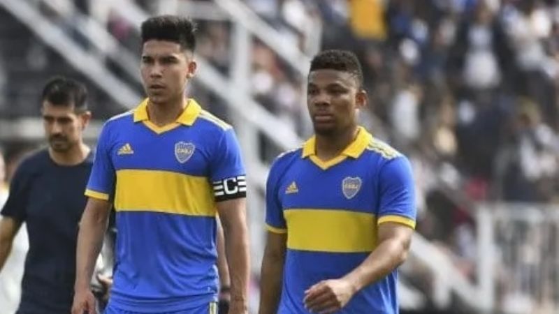 Fabra y Fernández, silbados en la Bombonera