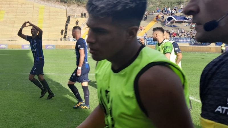 Sarmiento ascendió, como la “Mama Antula”