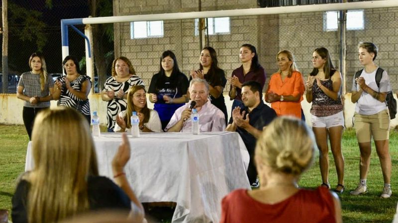 Entusiasta presentación de Nieva en Las Chacras