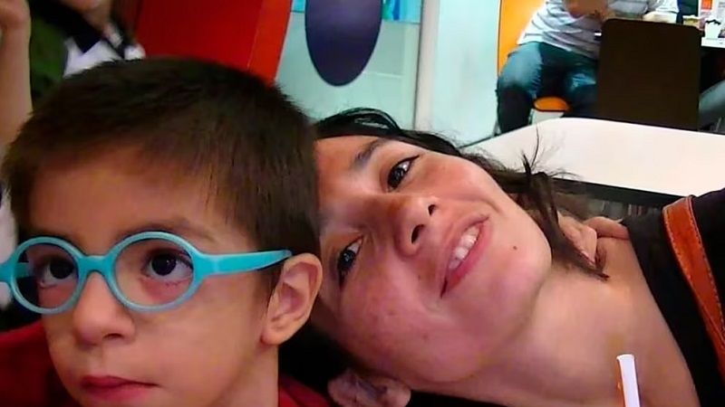 Conmovedora adopción de una catamarqueña