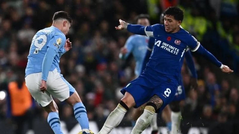 Julián y Enzo, frente a frente, por la Premier