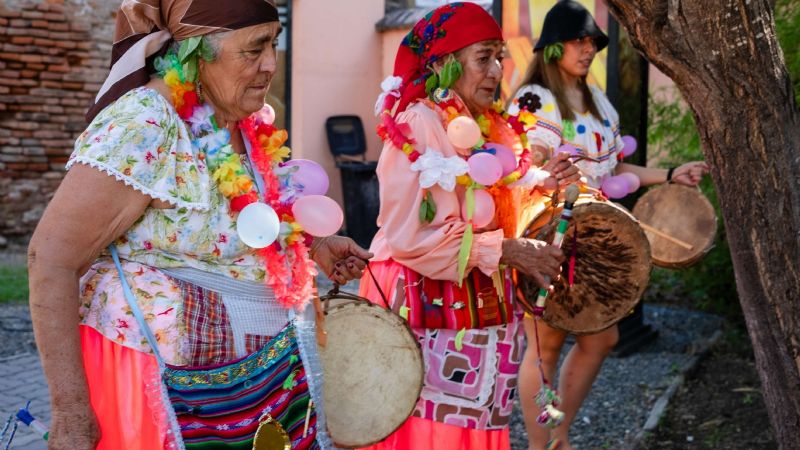 Despidieron el carnaval con el entierro del pujllay 