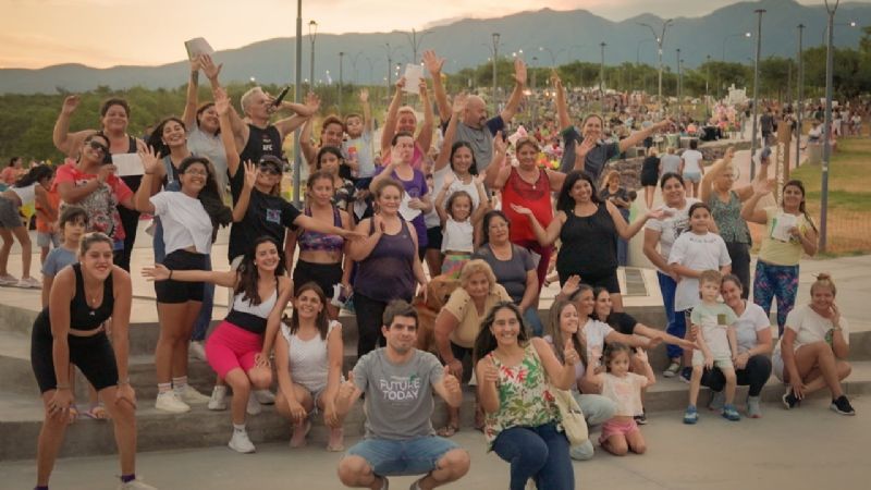 Gran convocatoria de la Caja de Crédito en la edición de “Juguemos por diversión”