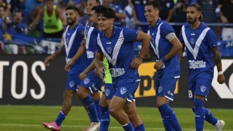 Triunfos de Independiente y Vélez, en la Copa