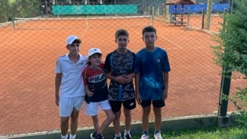 Menores del tenis cumplieron una gran actuación