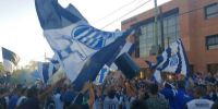 Los hinchas de Talleres se dieron cita en gran número en la concentración del plantel 