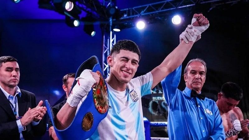 Josué Agüero KO 1 y retuvo su título