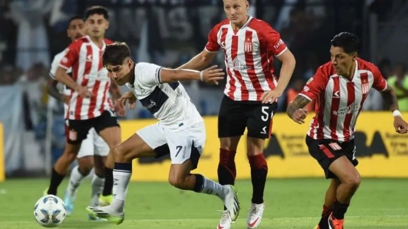 En Rosario…, Central; en La Plata, empate