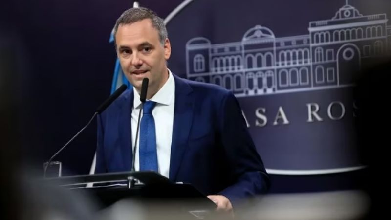 Gobierno prohíbe el lenguaje inclusivo en toda administración pública